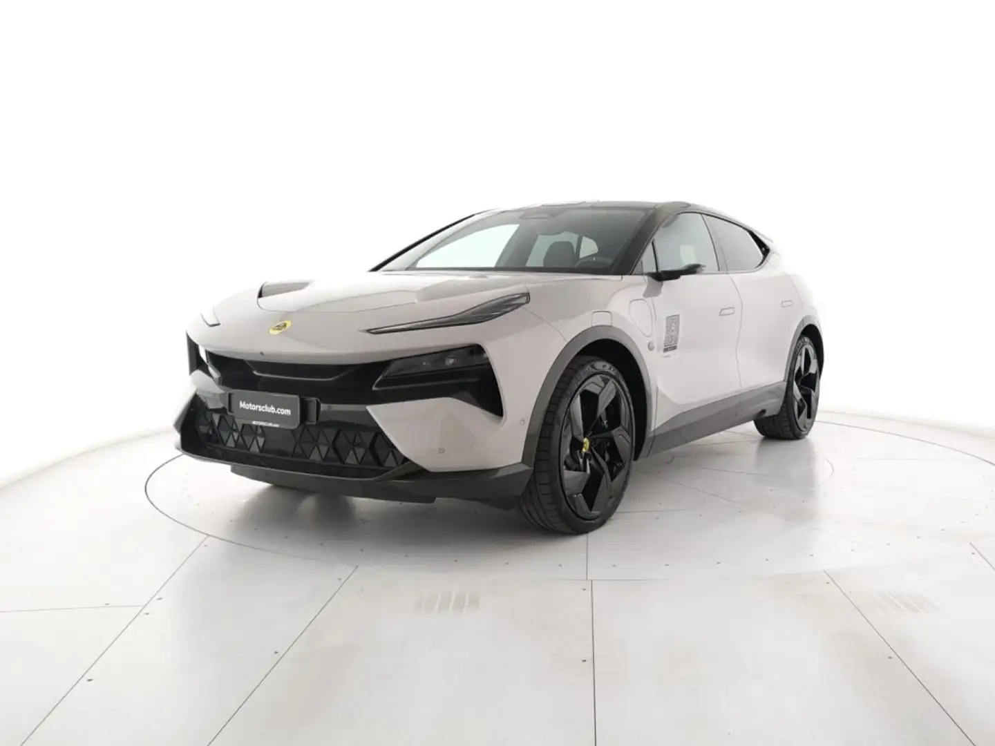 2025 Lotus Eletre, 11 500 km, Itálie — foto 1