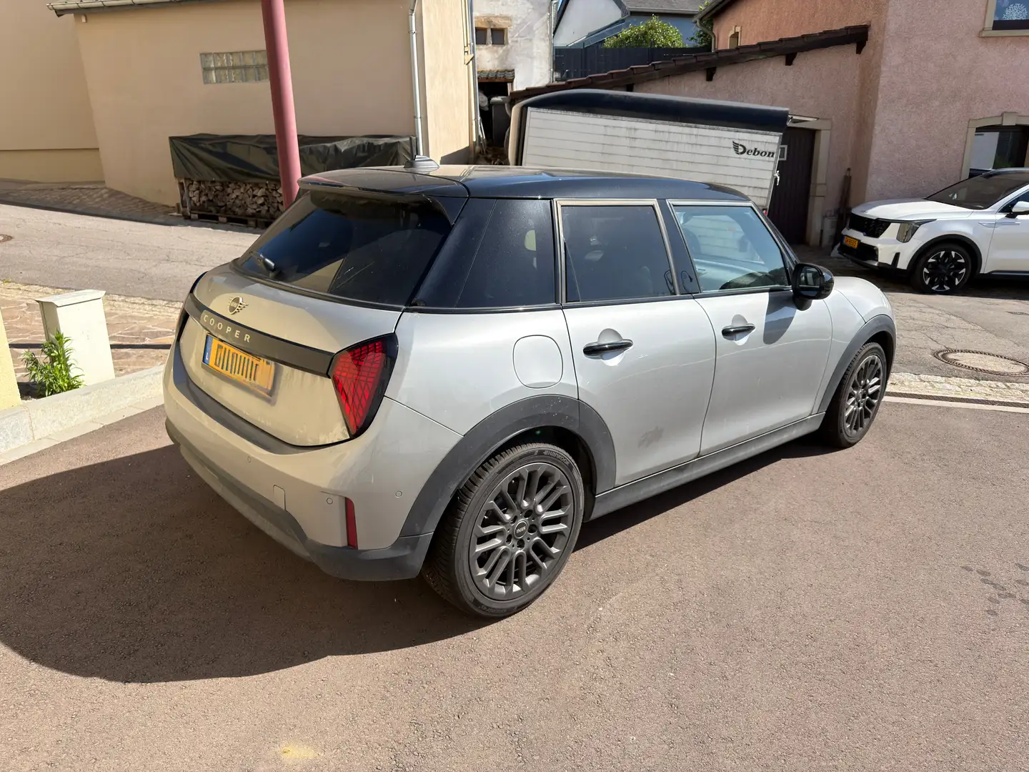 2025 MINI Cooper C, 5 400 km, Lucembursko — foto 2 z 9