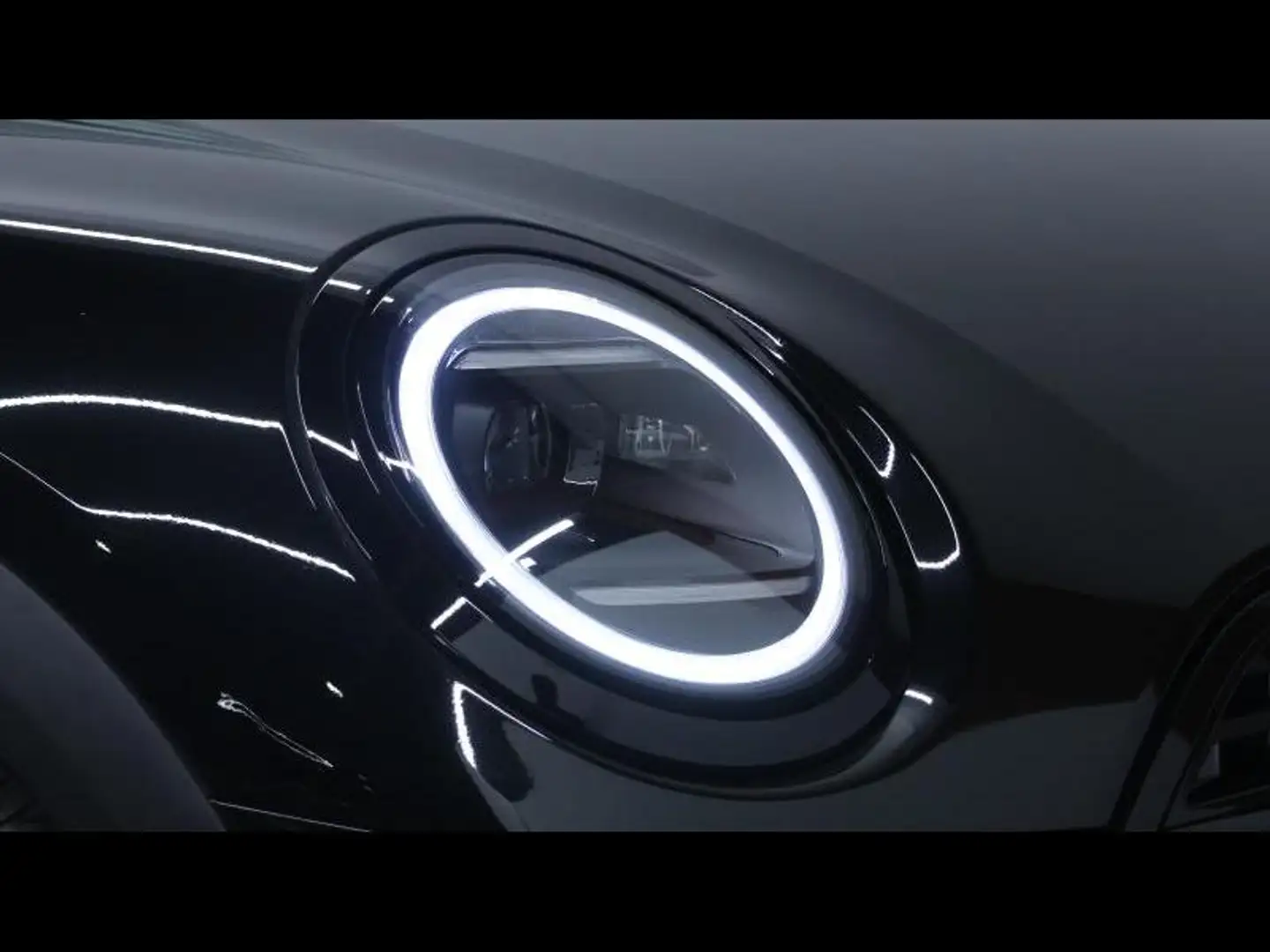 2024 MINI Cooper C, 17 600 km, Lucembursko — foto 8 z 12