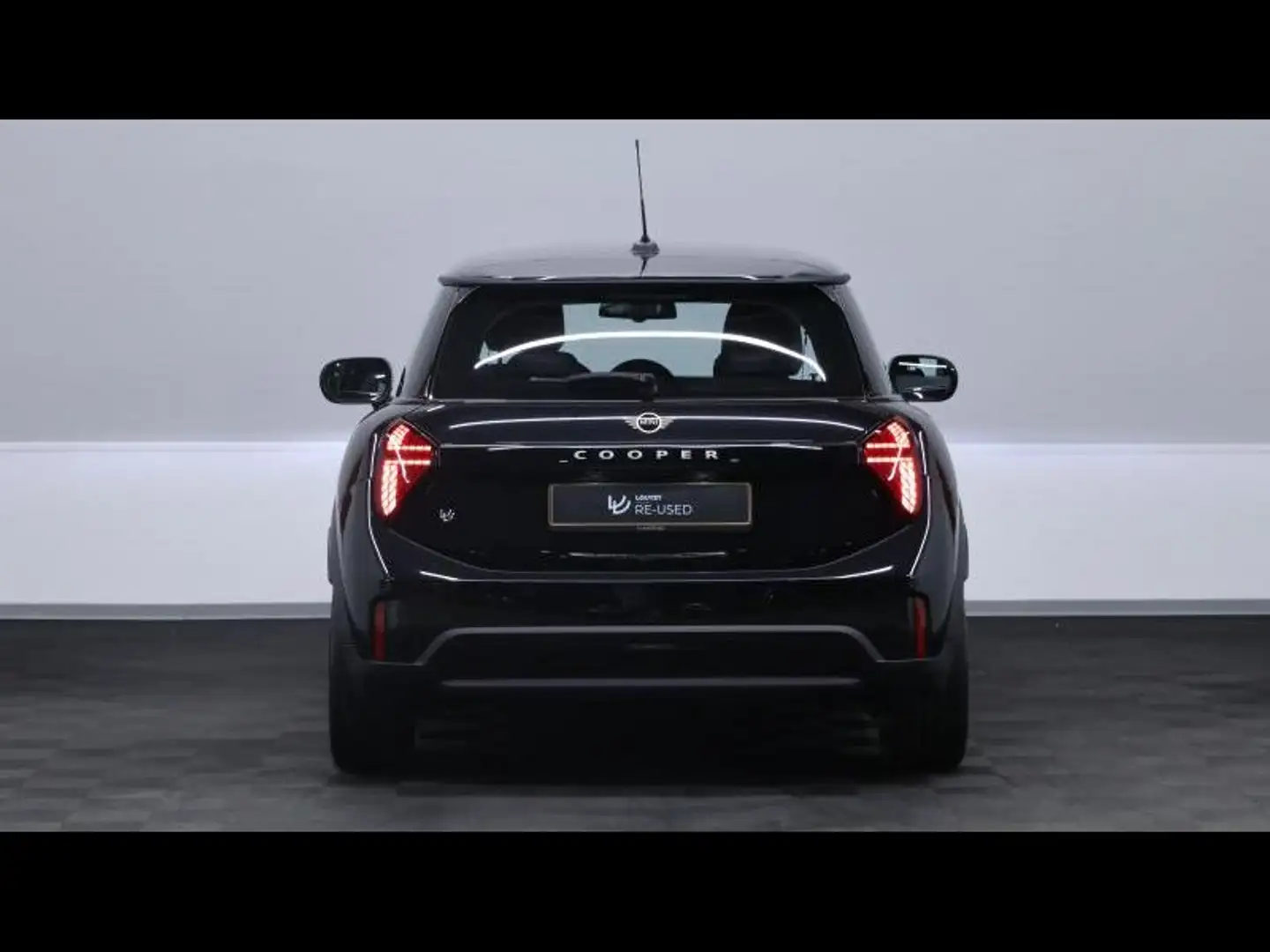 2024 MINI Cooper C, 20 142 km, Lucembursko — foto 6 z 12