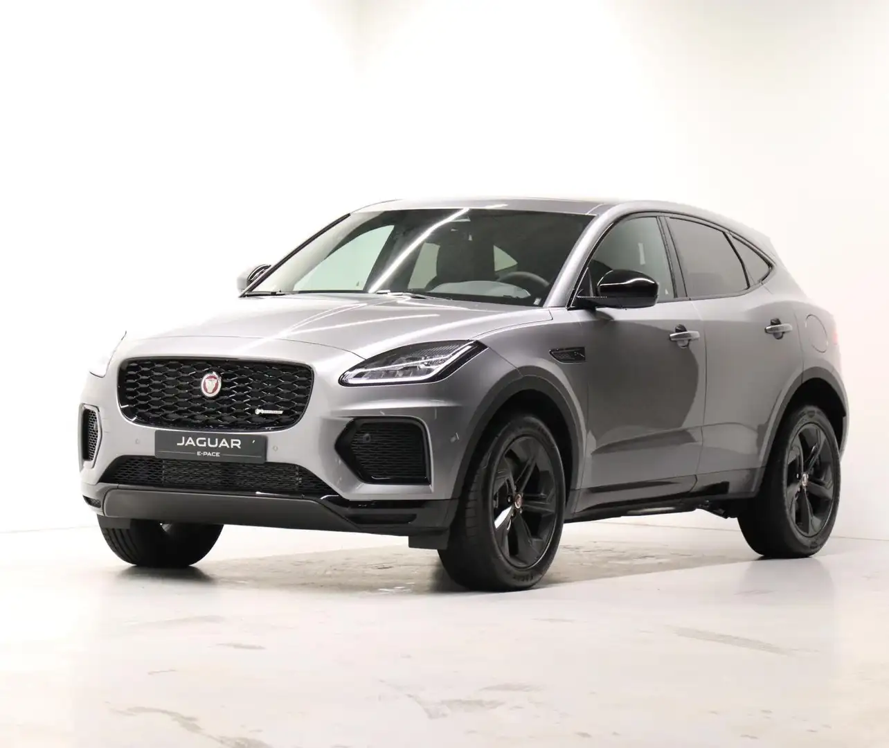 2024 Jaguar E-Pace, černá, 37 712 km, Nizozemsko — foto 1
