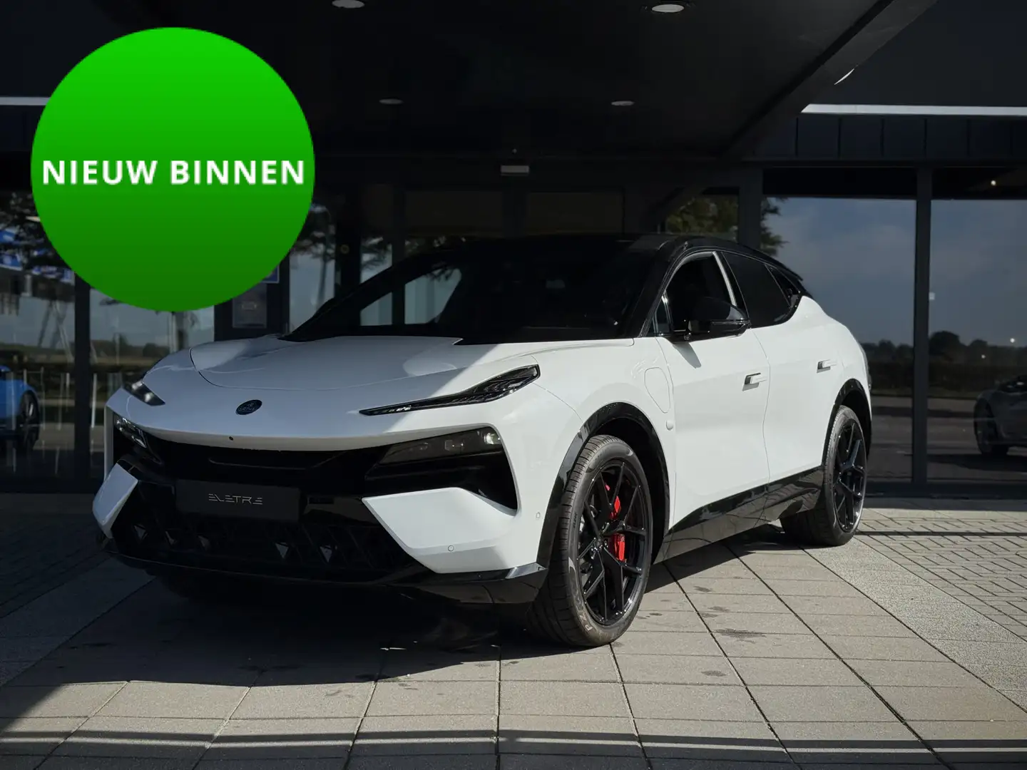 2025 Lotus Eletre, 14 km, Nizozemsko — foto 1