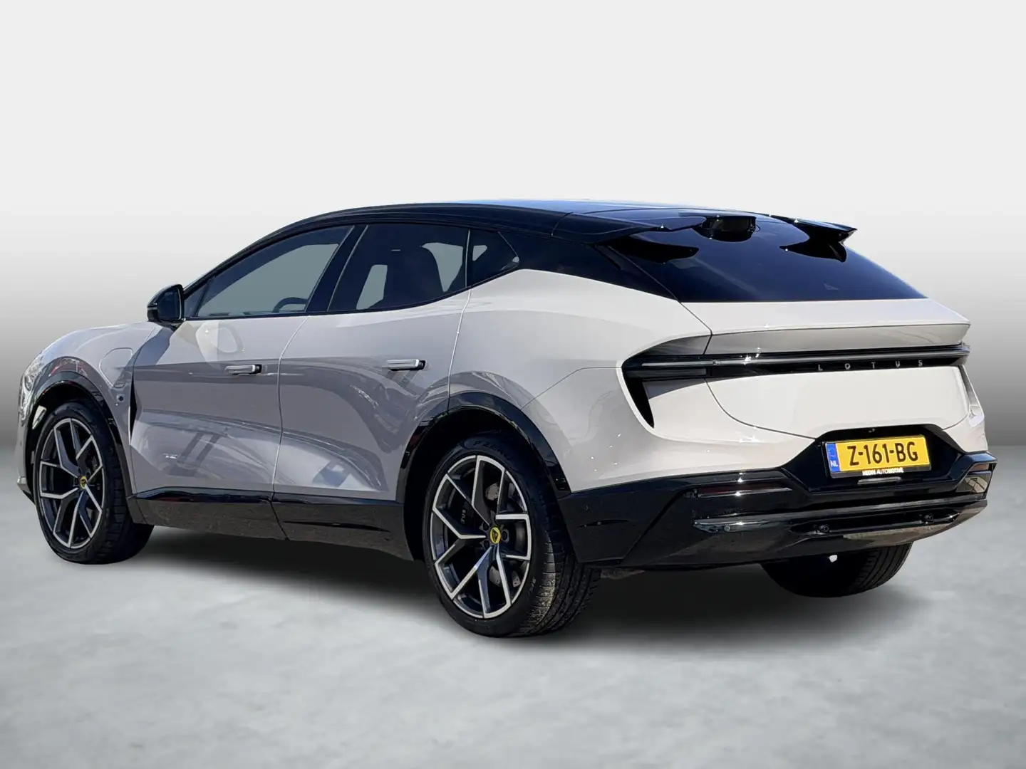 2024 Lotus Eletre, 38 151 km, Nizozemsko — foto 12 z 12