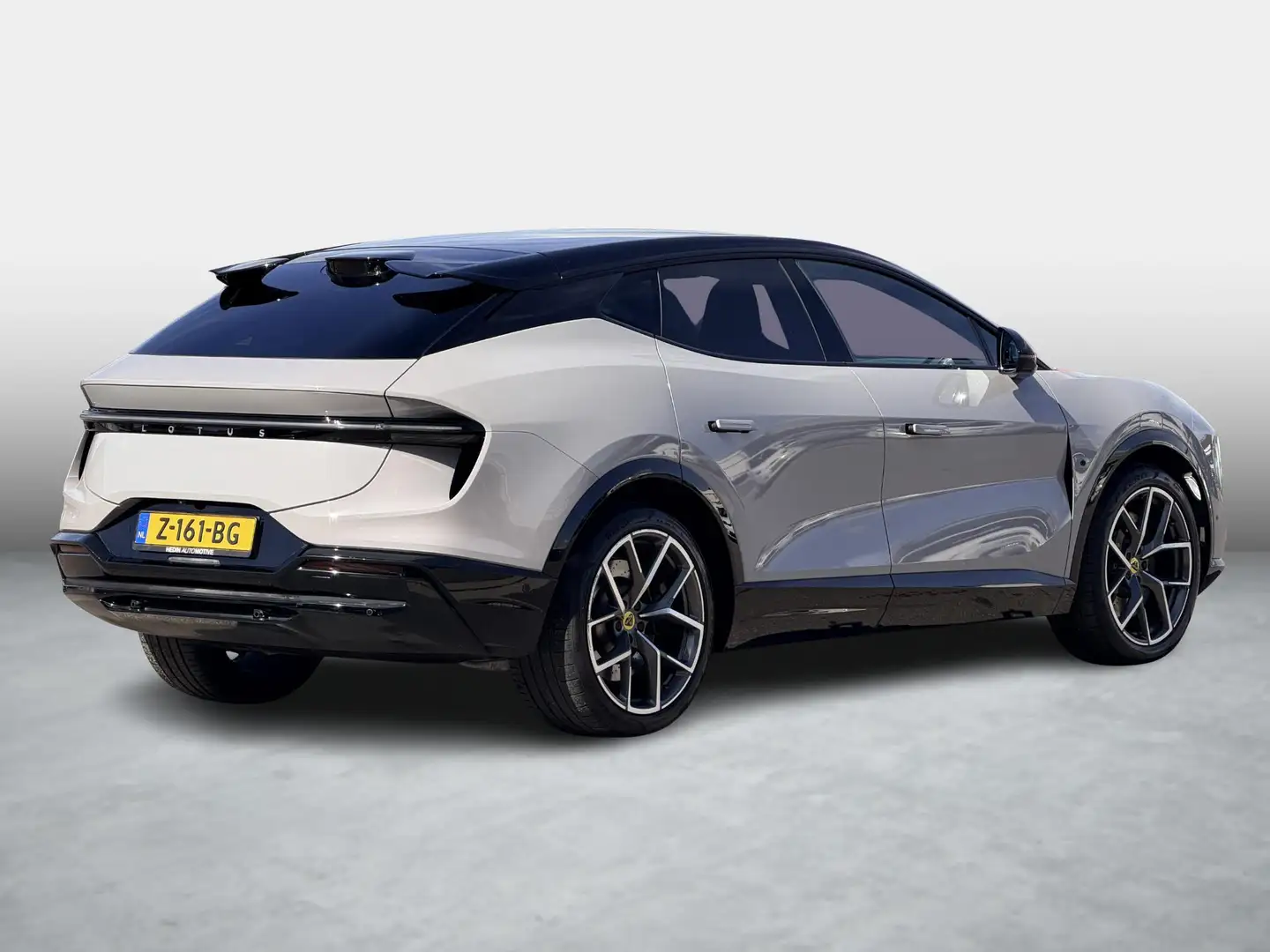 2024 Lotus Eletre, 38 151 km, Nizozemsko — foto 6 z 12