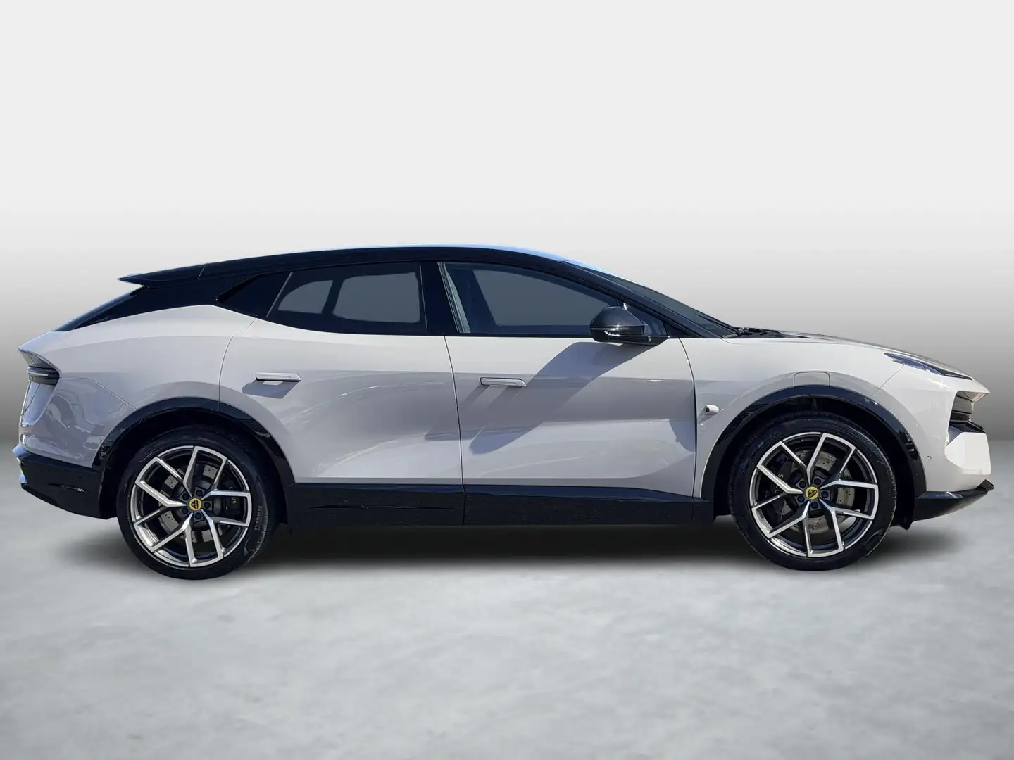 2024 Lotus Eletre, 38 151 km, Nizozemsko — foto 7 z 12