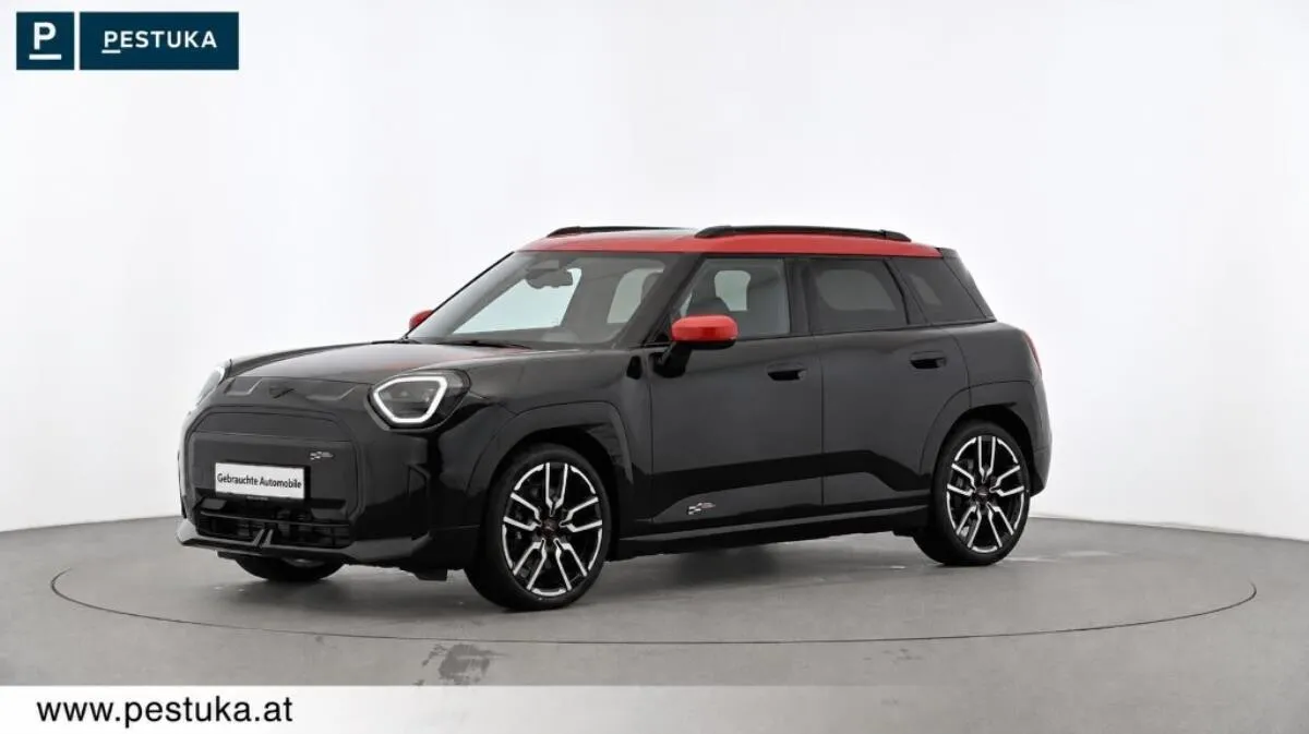 2026 MINI Aceman, 7 130 km, Rakousko — foto 1