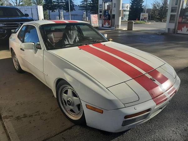 Porsche, dovoz Kanada — foto 1
