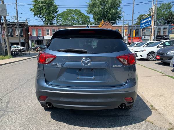 2015 Mazda, dovoz Kanada — foto 4 z 12