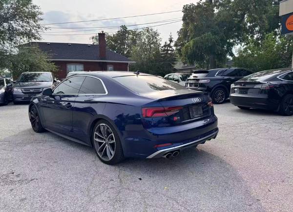 2018 Audi, dovoz Kanada — foto 5 z 10