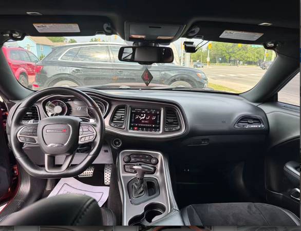 2022 Dodge, dovoz Kanada — foto 10 z 10
