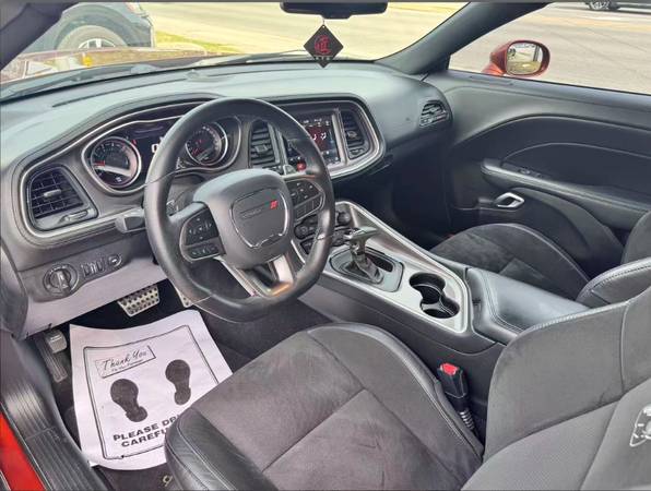 2022 Dodge, dovoz Kanada — foto 5 z 10