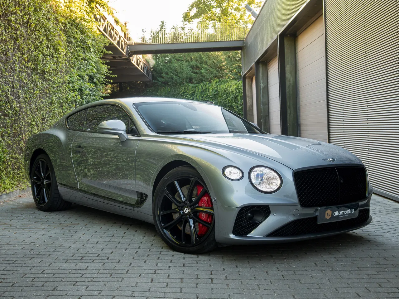 Bentley Continental, 57 000 km, Portugalsko — foto 1