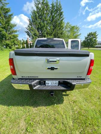 2007 Chevrolet, dovoz Kanada — foto 3 z 12