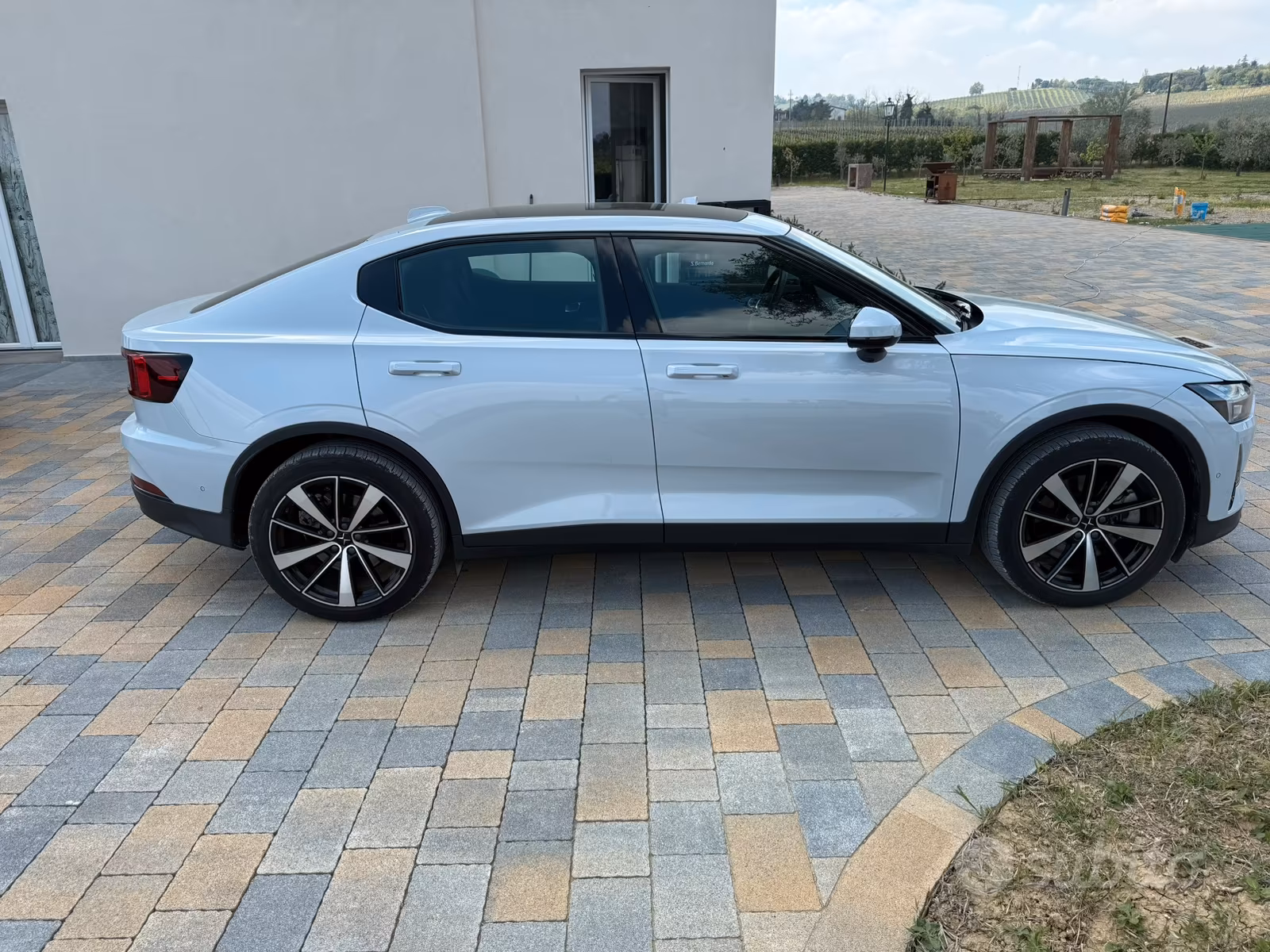 Polestar, Itálie — foto 1