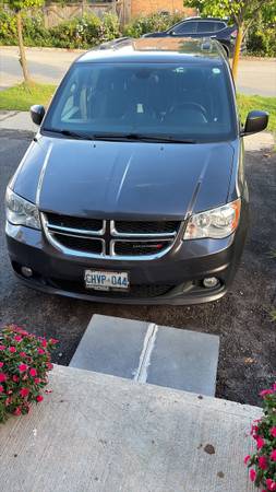 2019 Dodge, dovoz Kanada — foto 2 z 6