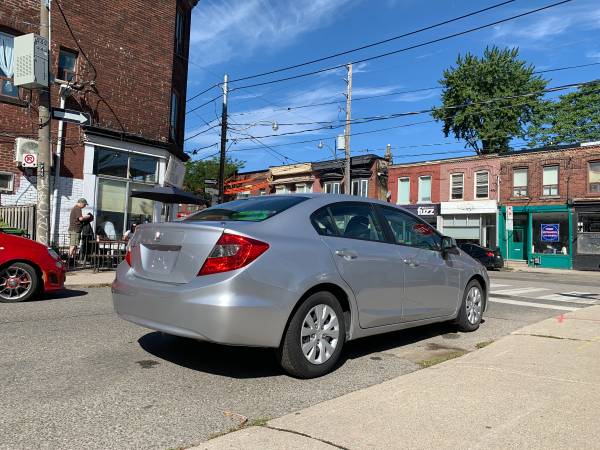 2012 Honda, dovoz Kanada — foto 5 z 12