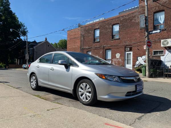 2012 Honda, dovoz Kanada — foto 7 z 12