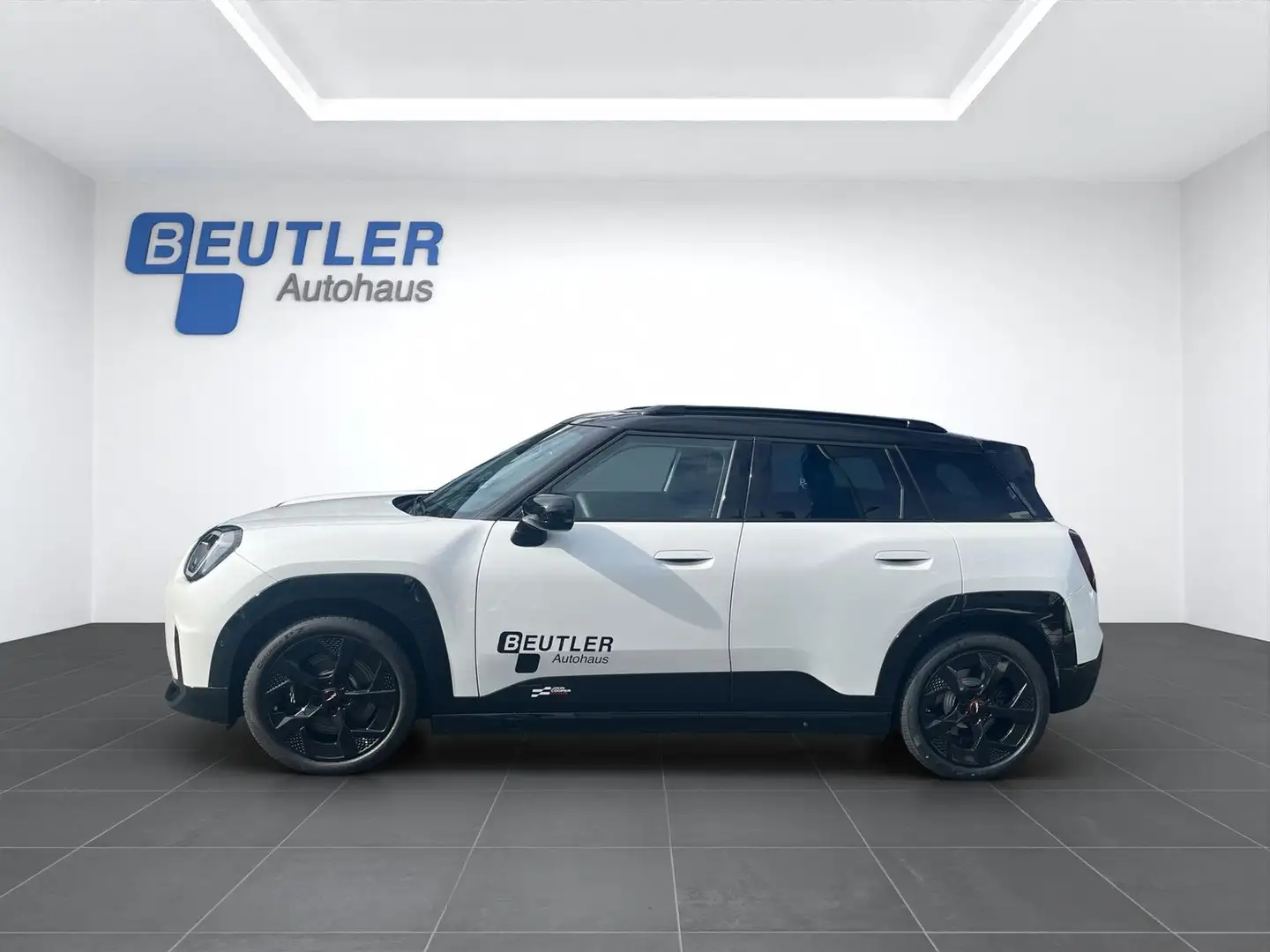 2025 MINI Sonstige, 21 890 km, Německo — foto 2 z 12