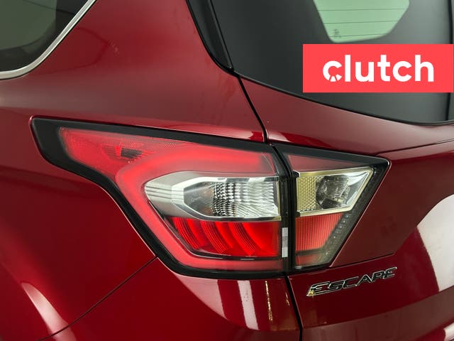 2017 Ford Escape SE, červená, 92 871 km, dovoz Kanada — foto 9 z 20