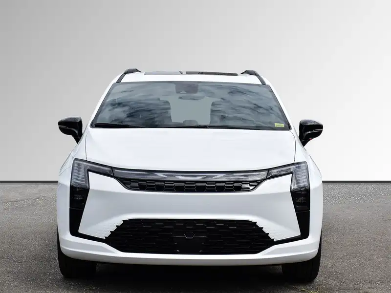 2027 Chrysler Pacifica Select, bílá, 22 km, dovoz Kanada — foto 5 z 12