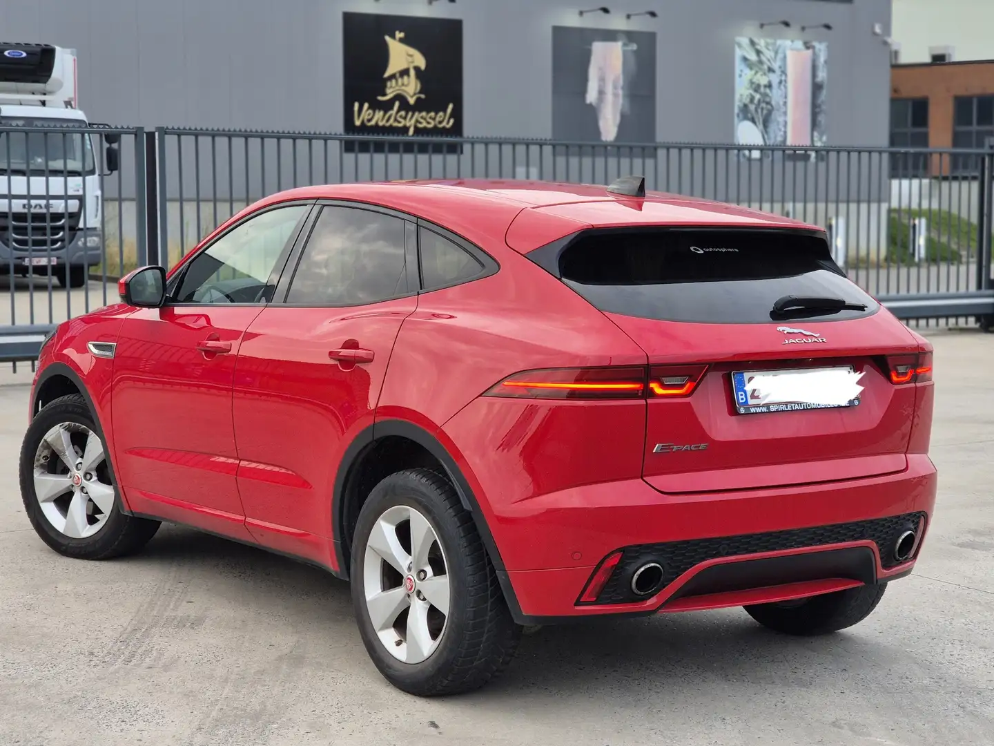 2020 Jaguar E-Pace, 220 000 km, Belgie — foto 7 z 12