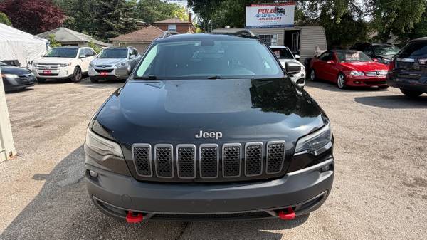 2020 Jeep, dovoz Kanada — foto 2 z 12