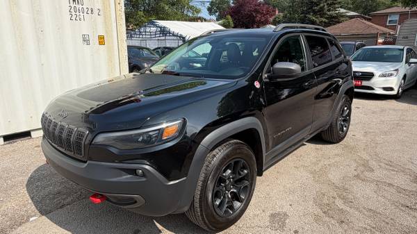 2020 Jeep, dovoz Kanada — foto 3 z 12