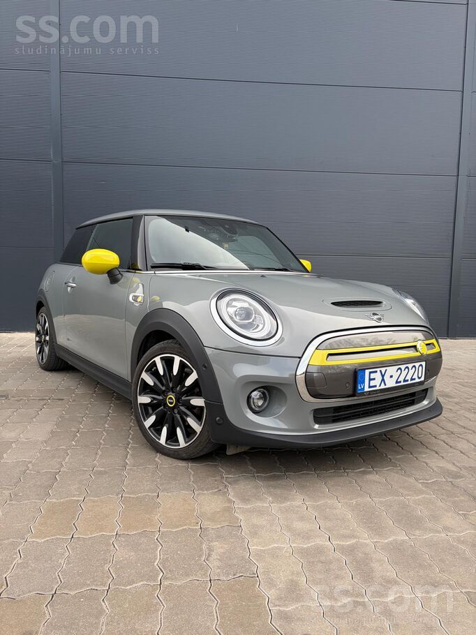 2020 MINI Cooper, 66 000 km, Lotyšsko — foto 1