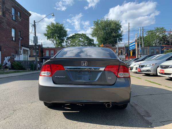 2011 Honda, dovoz Kanada — foto 4 z 12