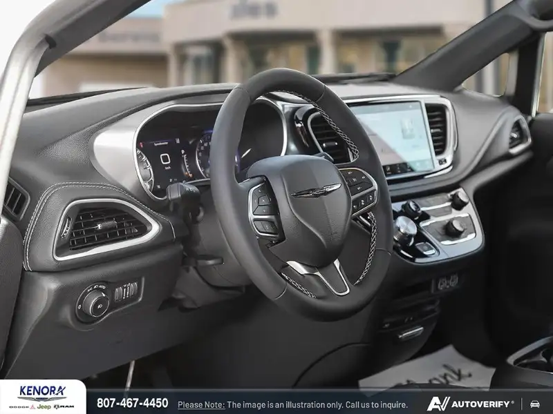 2026 Chrysler Pacifica SELECT, bílá, 26 km, dovoz Kanada — foto 11 z 12