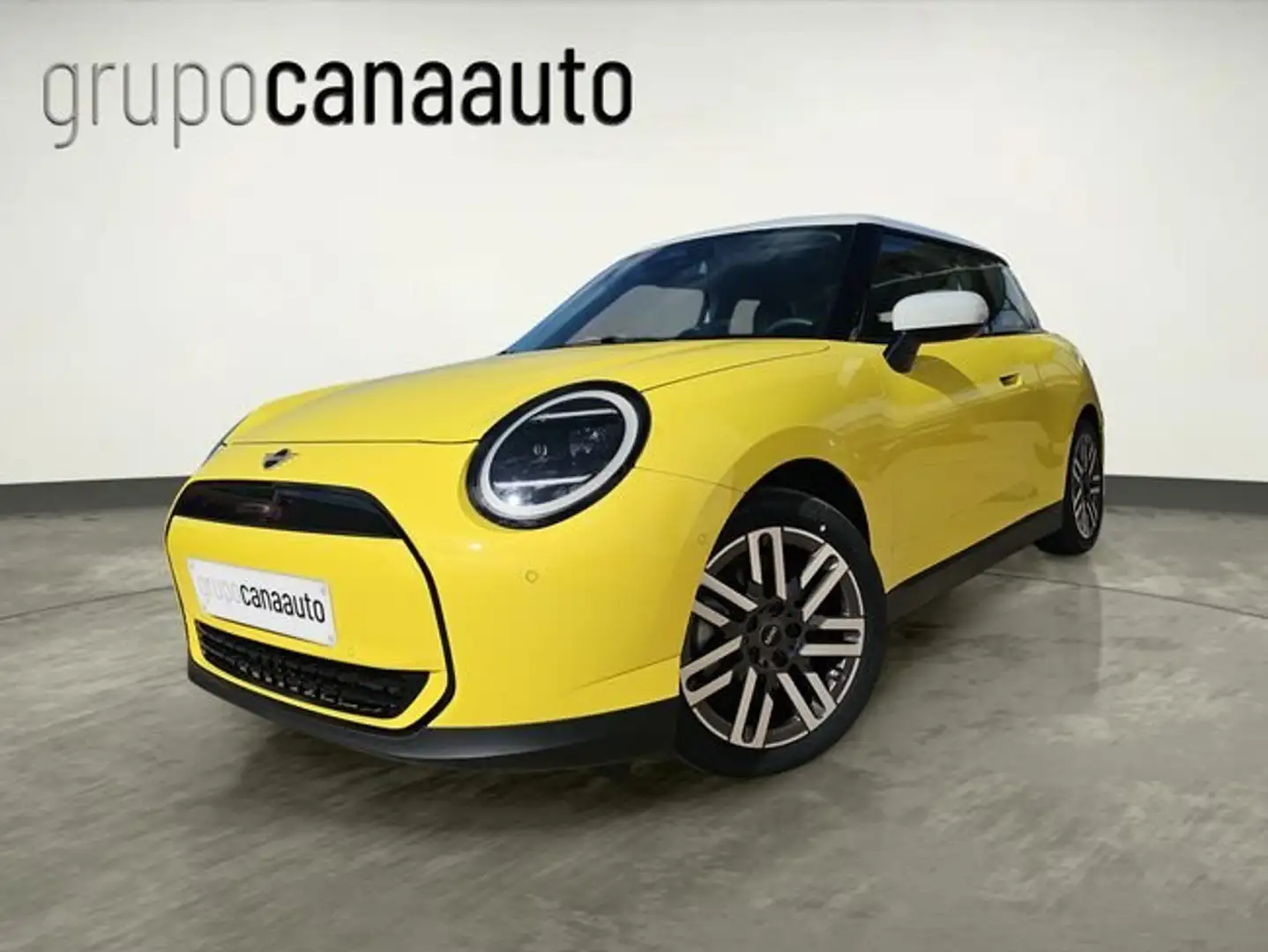 2025 MINI Cooper, 217 km, Španělsko — foto 1
