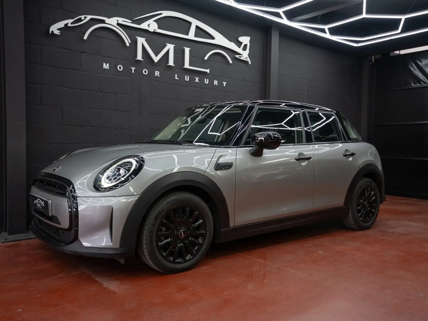 2024 MINI Cooper, 59 900 km, Španělsko — foto 1