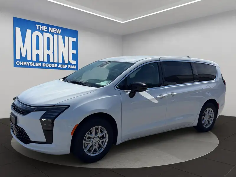 2027 Chrysler Pacifica Select, bílá, 13 km, dovoz Kanada — foto 7 z 12