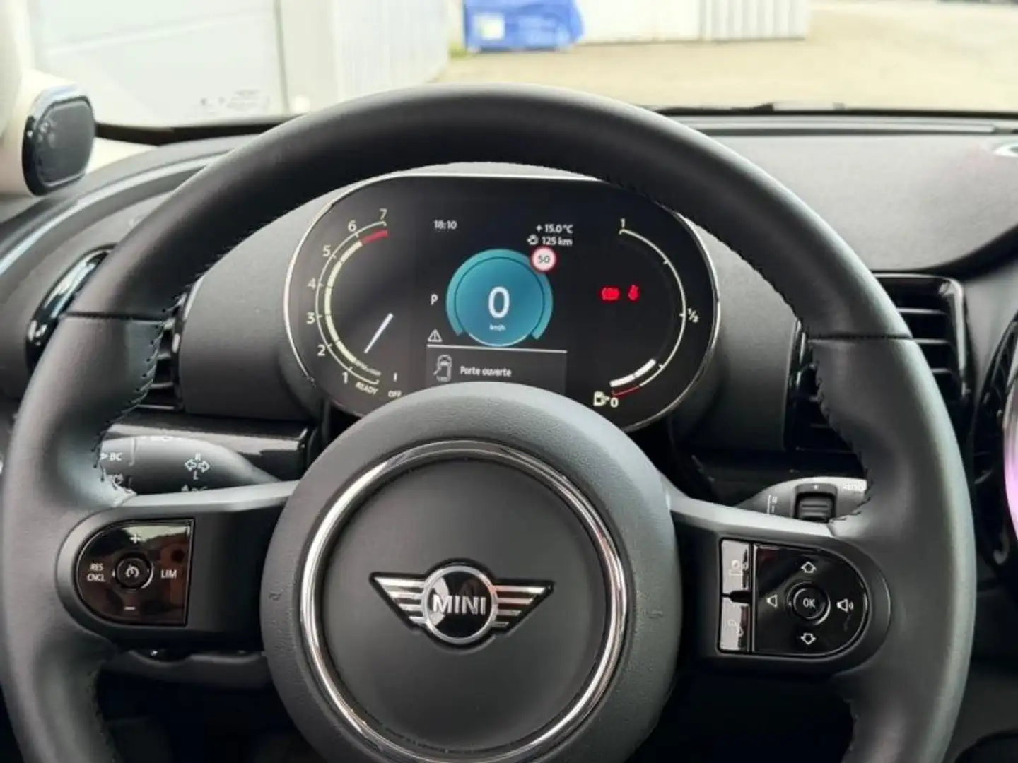 2023 MINI Cooper E, 27 072 km, Francie — foto 6 z 12