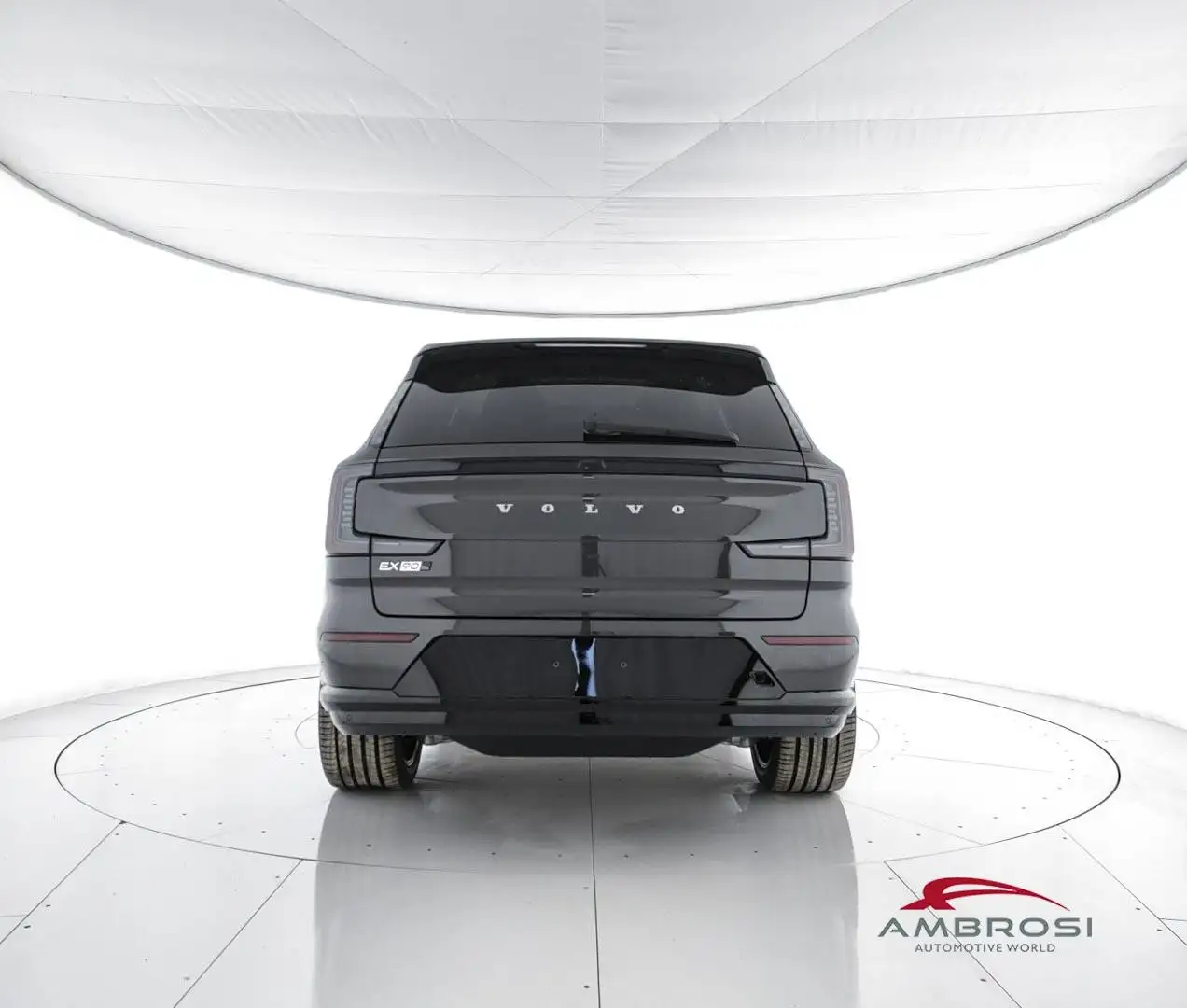 2026 Volvo EX90, Itálie — foto 6 z 12