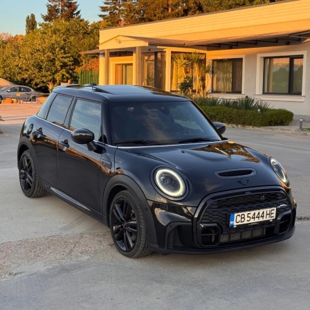 2023 MINI, 92 000 km, Bulharsko — foto 1