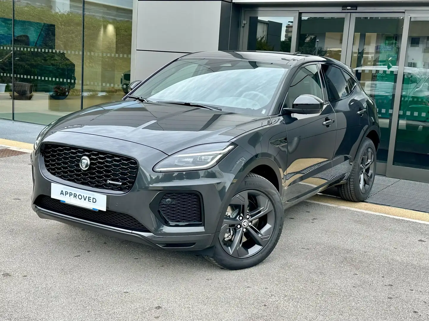 2024 Jaguar E-Pace, 43 km, Itálie — foto 1