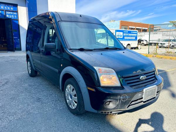 2013 Ford, dovoz Kanada — foto 3 z 12