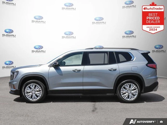 2025 GMC Acadia Elevation, šedá, 45 179 km, dovoz Kanada — foto 2 z 20