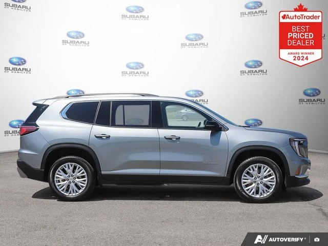 2025 GMC Acadia Elevation, šedá, 45 179 km, dovoz Kanada — foto 6 z 20