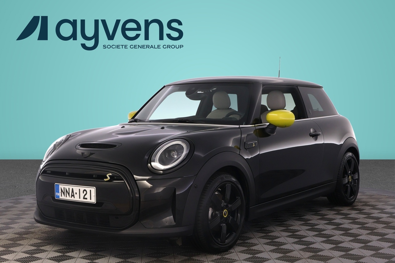 2023 MINI hatchback, 25 000 km, Finsko — foto 1