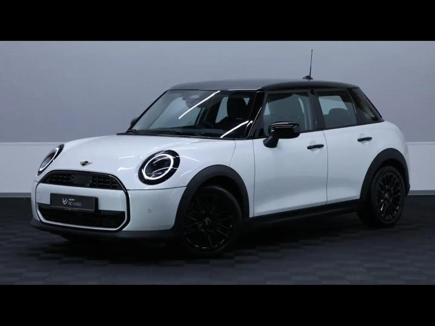 2024 MINI Cooper C, 29 643 km, Lucembursko — foto 1