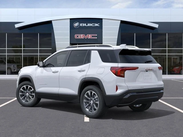 2027 GMC Terrain Elevation, bílá, 6 km, dovoz Kanada — foto 3 z 5
