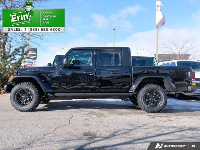 2026 Jeep Gladiator Willys, černá, dovoz Kanada — foto 3 z 5