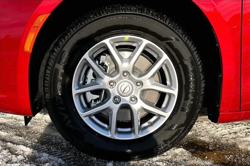 2026 Chrysler Pacifica Select, červená, 0 km, dovoz Kanada — foto 12 z 12