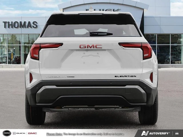 2027 GMC Terrain AWD Elevation AWD Elevation, bílá, 10 km, dovoz Kanada — foto 5 z 5