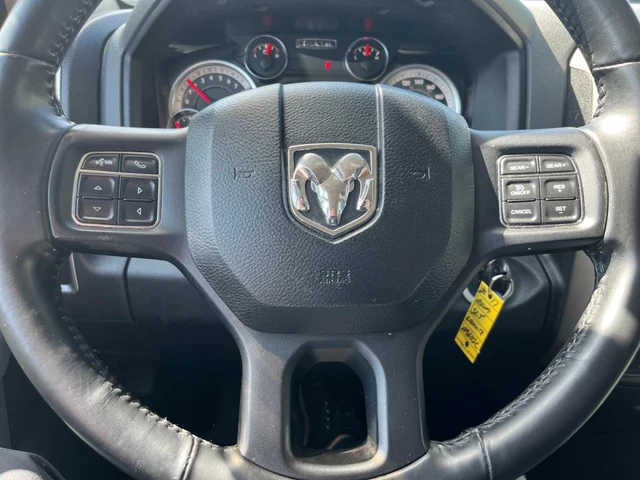 2017 RAM 1500 SLT PLUS, šedá, 187 628 km, dovoz Kanada — foto 15 z 19
