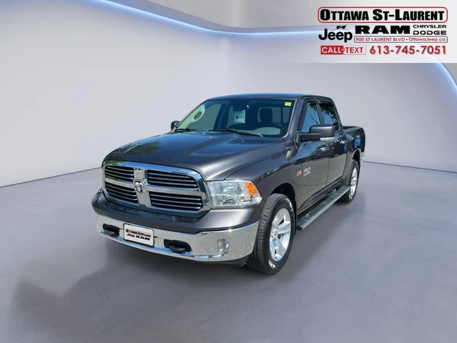 2017 RAM 1500 SLT PLUS, šedá, 187 628 km, dovoz Kanada — foto 2 z 19