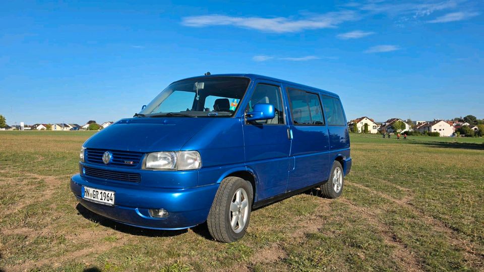 VW Bus T4 Multivan mit TÜV, Německo — foto 1