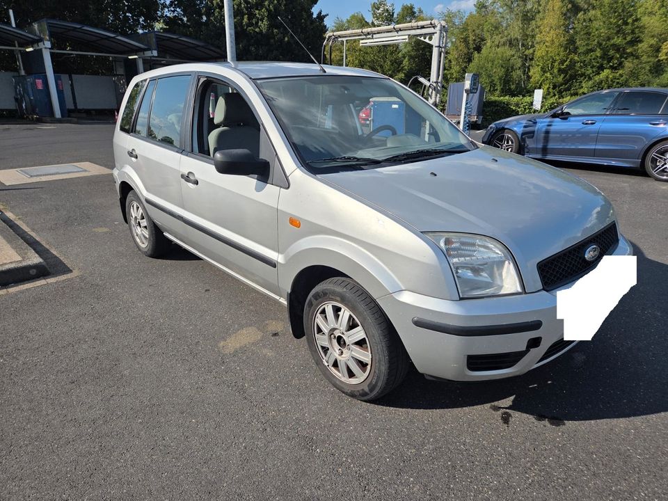 FORD FUSION KLIMA TÜV&AU NEU ELK FENSTER, Německo — foto 1